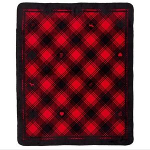 NWT Pink Plush Blanket Black And Red ♥️